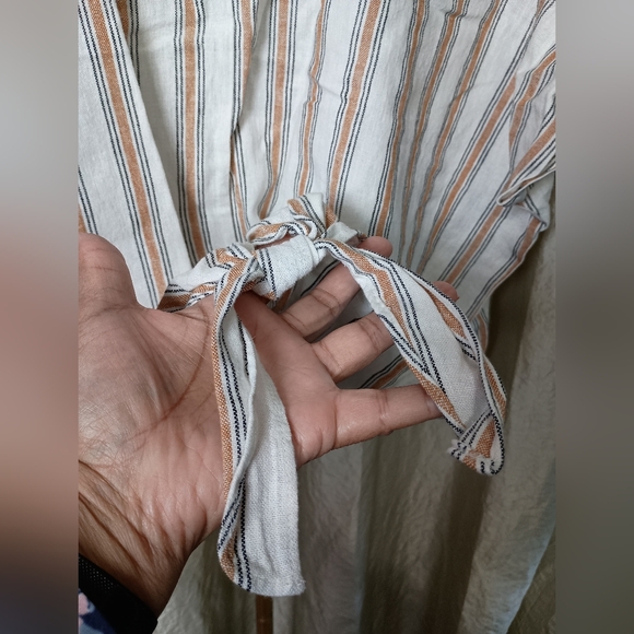 Ava & Viv Women's Striped Tie-Front Top Size 2X - Picture 7 of 8